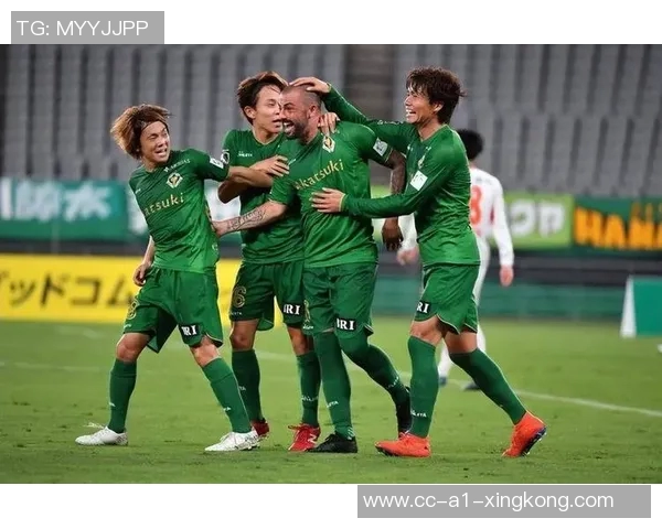 圣诞狂欢即将开启28队激战14组强强对决你最期待哪场精彩赛事