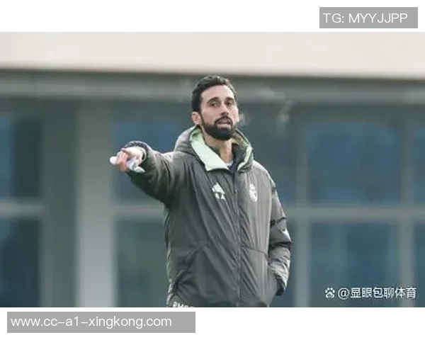 西媒批阿韦洛亚言论荒谬称其不爱皇马令人反感 西媒批阿韦洛亚言论荒谬称其不爱皇马令人反感